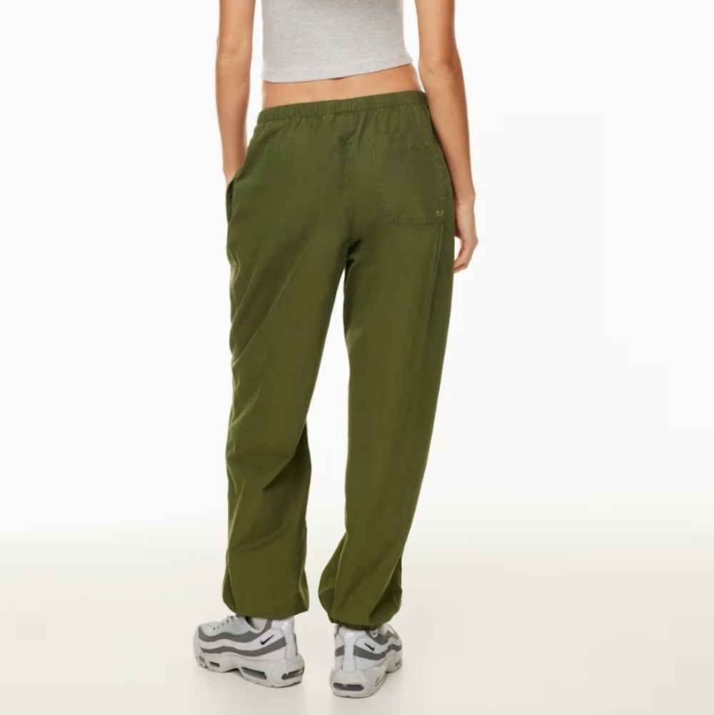 Aritzia Tna Deploy Parachute Pant Dark Green Size Small - Picture 2 of 11
